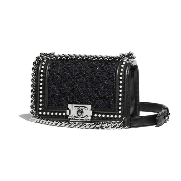New Chanel small tweed boy with faux pearls flap bag - Picture 1 of 10